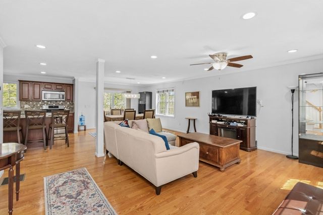 1 Brewster Rd, Randolph, MA 02368