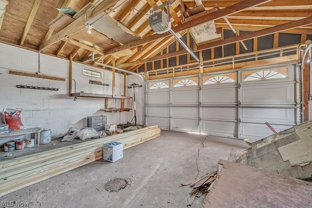 355 S Chillicothe Road, Aurora, OH 44202