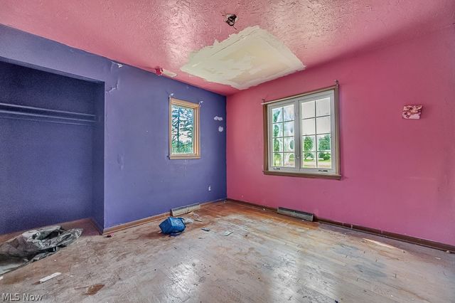 355 S Chillicothe Road, Aurora, OH 44202
