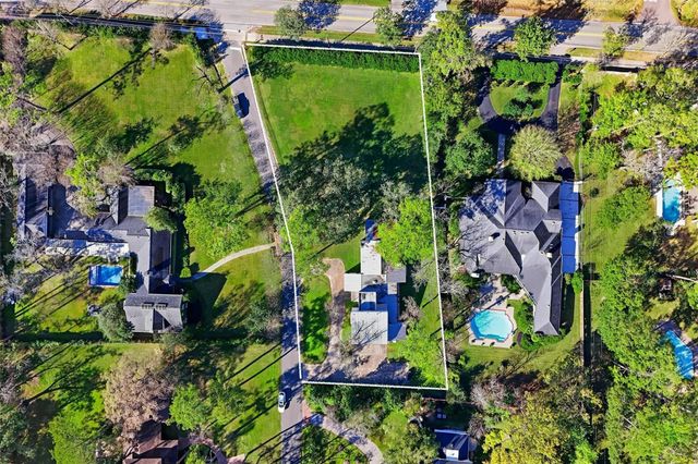 320 Blalock Rd, Piney Point Village, TX 77024