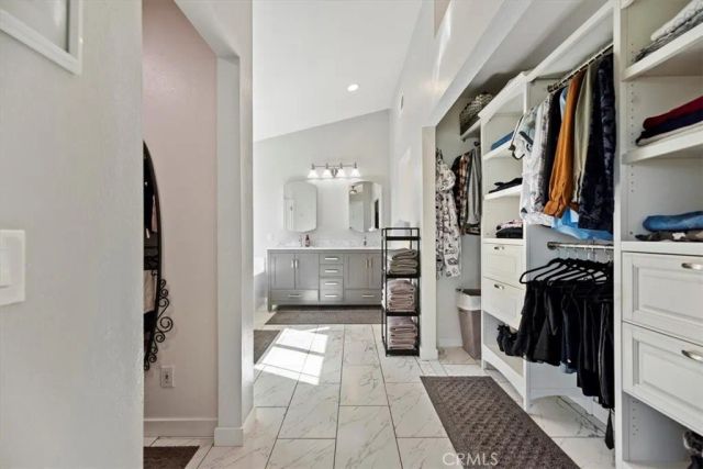 982 Big Spring Court, Corona, CA 92878