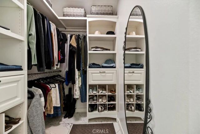 982 Big Spring Court, Corona, CA 92878