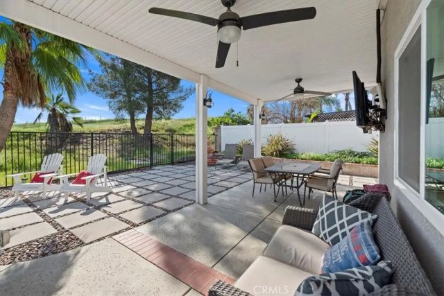 982 Big Spring Court, Corona, CA 92878