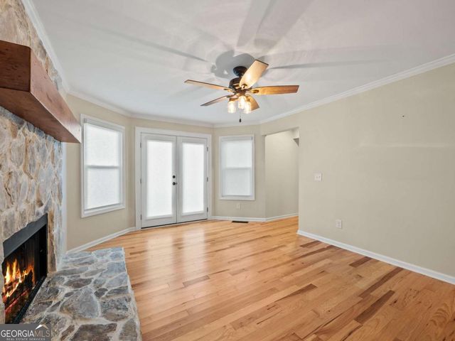 6185 Timberidge Drive, Gainesville, GA 30506