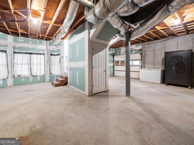 6185 Timberidge Drive, Gainesville, GA 30506