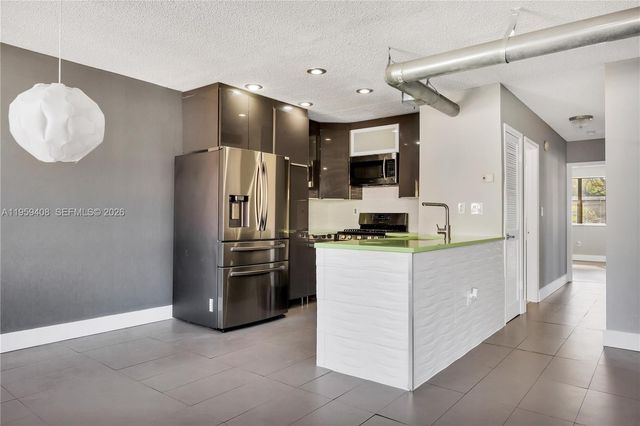 10639 SW 113th Pl 79D, Miami, FL 33176