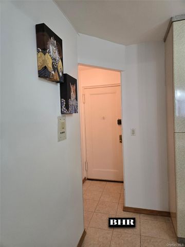 150 W End Avenue 3E, Brooklyn, NY 11235