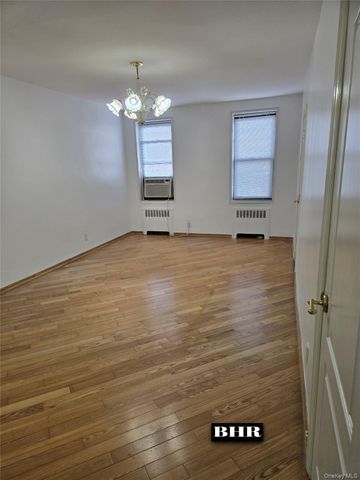 150 W End Avenue 3E, Brooklyn, NY 11235