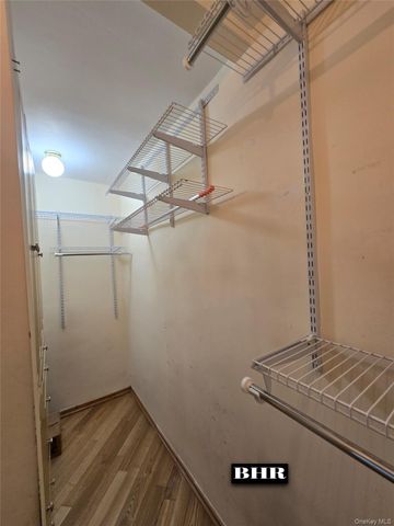 150 W End Avenue 3E, Brooklyn, NY 11235