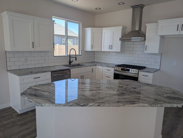 692 Anela Ln Unit A, Grand Junction, CO 81504