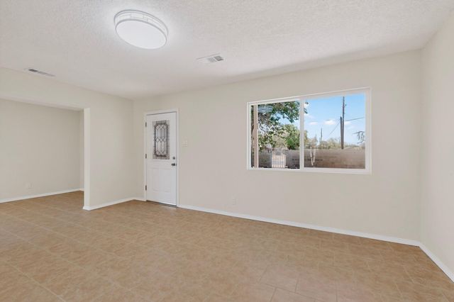 444 Juan P Sanchez Road SW, Los Lunas, NM 87031