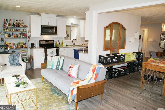 1146 Lakeshore Drive, Gainesville, GA 30501