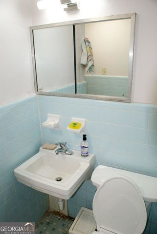 1146 Lakeshore Drive, Gainesville, GA 30501