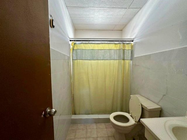 51 DUCAL ST., EXTENSION EL COMANDANTE, Carolina, PR 00982