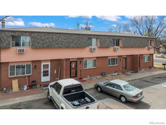 824 37th Ave Ct 824, Greeley, CO 80634