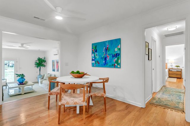 681 Port Circle, Charleston, SC 29412