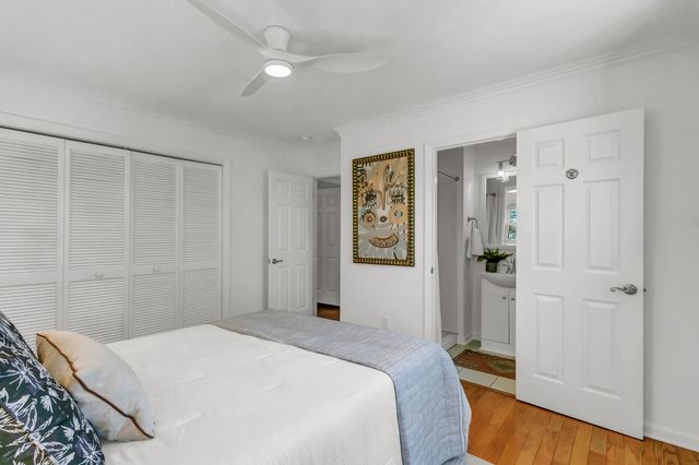 681 Port Circle, Charleston, SC 29412