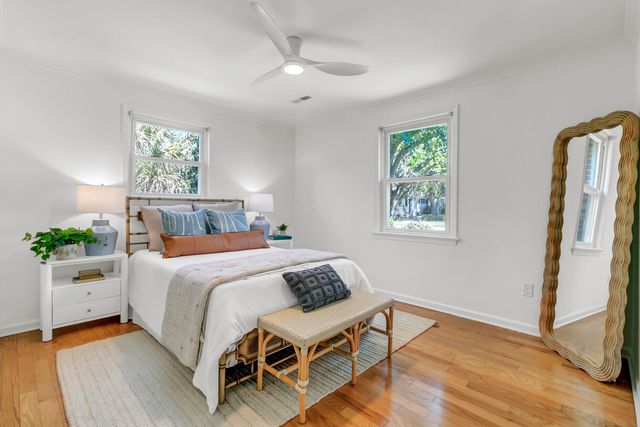 681 Port Circle, Charleston, SC 29412