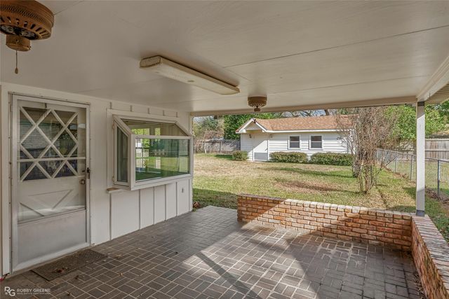 1811 Venus Drive, Bossier City, LA 71112