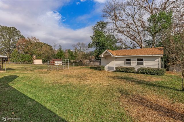 1811 Venus Drive, Bossier City, LA 71112