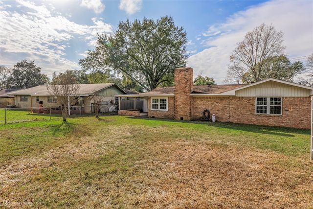 1811 Venus Drive, Bossier City, LA 71112