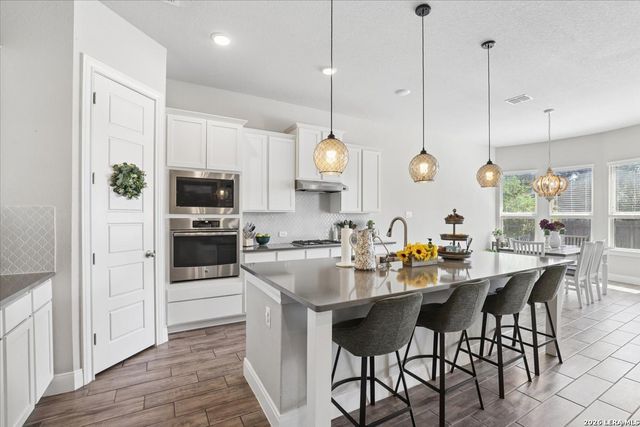 920 Carriage Loop, New Braunfels, TX 78132