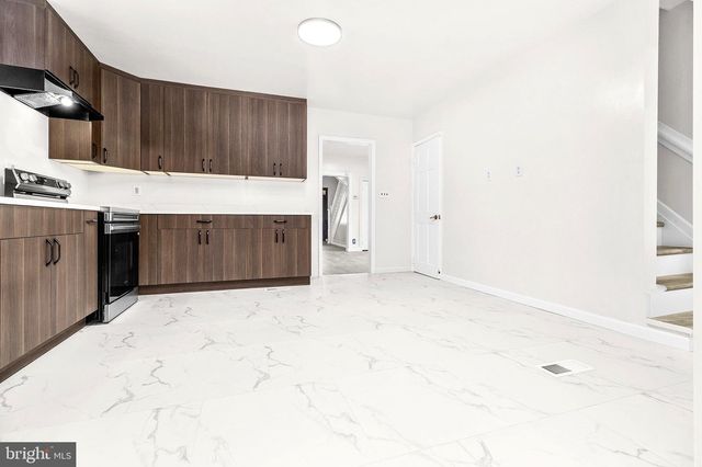 709 BRIDGEBORO ST, Riverside, NJ 08075