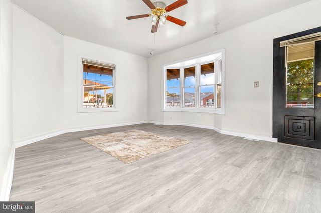 709 BRIDGEBORO ST, Riverside, NJ 08075