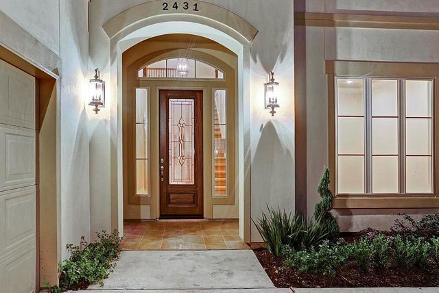 2431 Camden Creek Lane, Houston, TX 77077