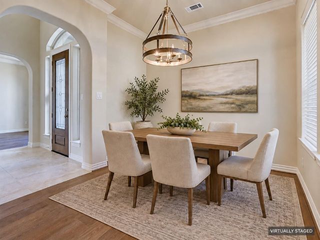 2431 Camden Creek Lane, Houston, TX 77077