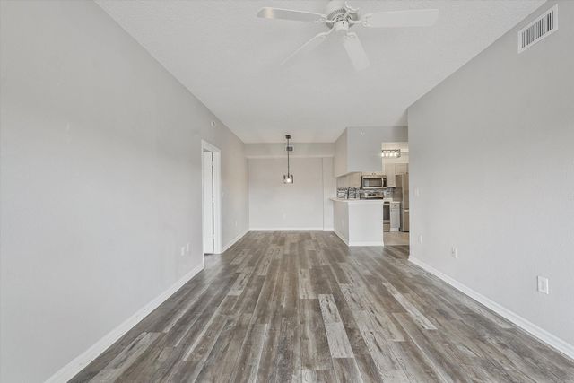 2813 Grande Parkway 304, Palm Beach Gardens, FL 33410