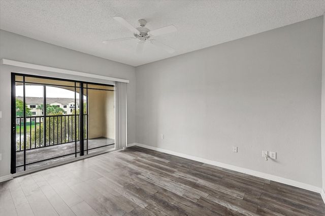 2813 Grande Parkway 304, Palm Beach Gardens, FL 33410