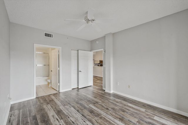 2813 Grande Parkway 304, Palm Beach Gardens, FL 33410