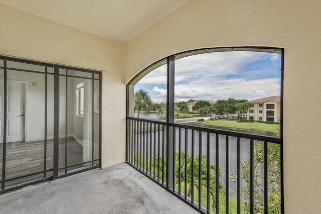 2813 Grande Parkway 304, Palm Beach Gardens, FL 33410