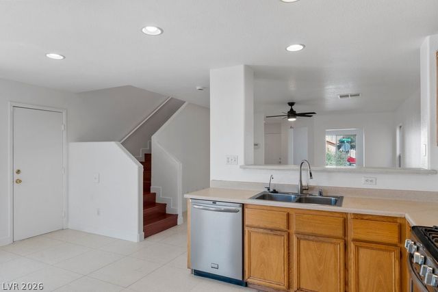 6171 Murphys Windmill Avenue, Las Vegas, NV 89139