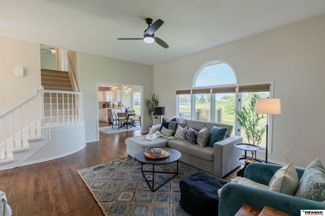 10113 S 176th Street, Omaha, NE 68136