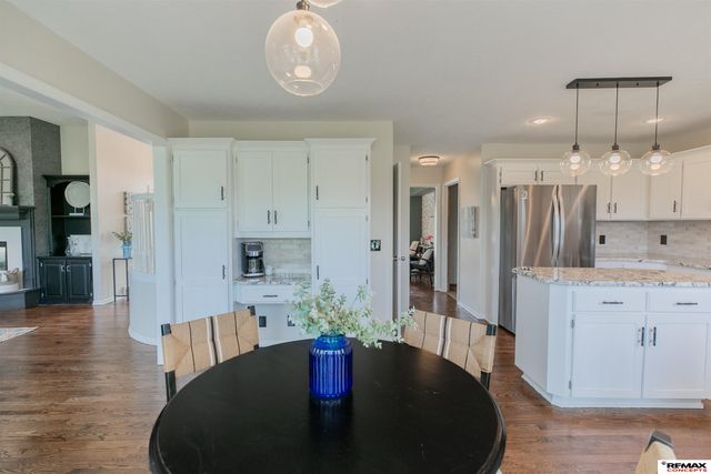 10113 S 176th Street, Omaha, NE 68136