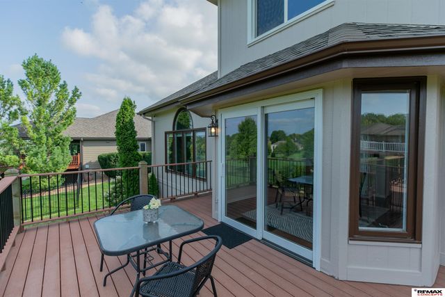 10113 S 176th Street, Omaha, NE 68136