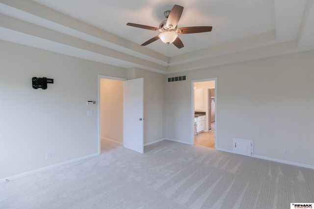 10113 S 176th Street, Omaha, NE 68136