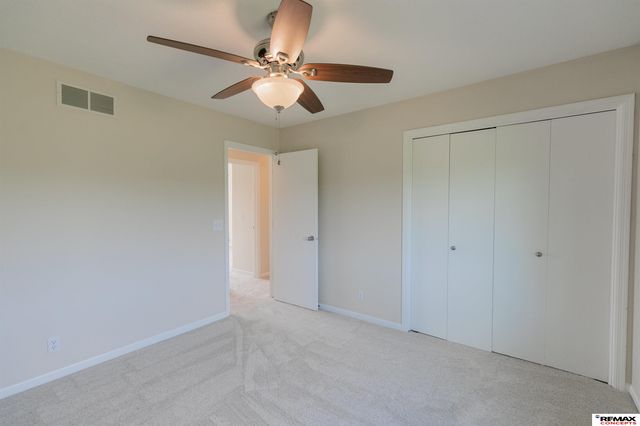 10113 S 176th Street, Omaha, NE 68136