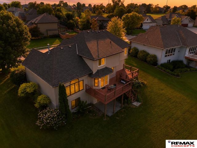10113 S 176th Street, Omaha, NE 68136