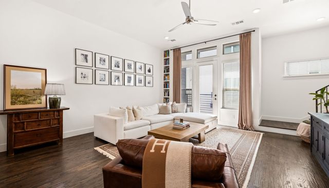 4222 Roseland Avenue 102, Dallas, TX 75204