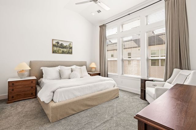 4222 Roseland Avenue 102, Dallas, TX 75204