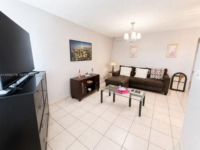 2145 Pierce St 416, Hollywood, FL 33020