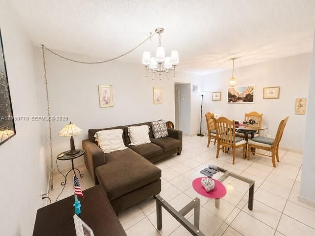 2145 Pierce St 416, Hollywood, FL 33020
