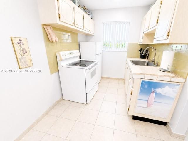 2145 Pierce St 416, Hollywood, FL 33020