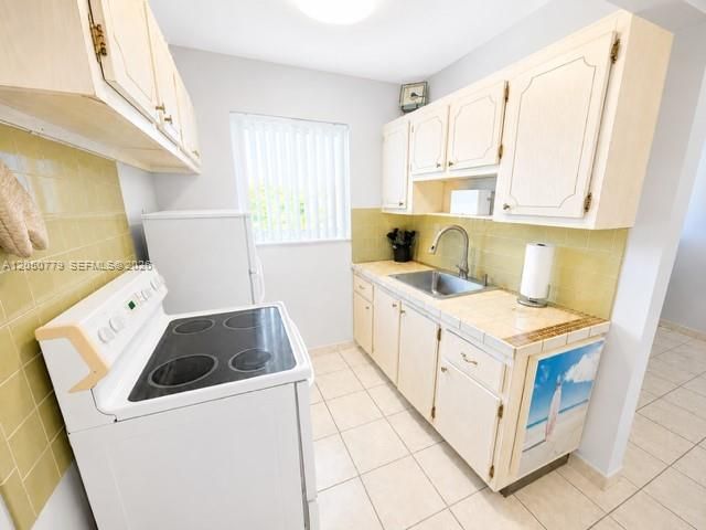 2145 Pierce St 416, Hollywood, FL 33020