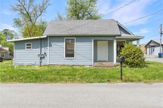 514 S Broadway Street, Siloam Springs, AR 72761