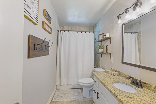 6205 Londonderry Dr, Corpus Christi, TX 78415