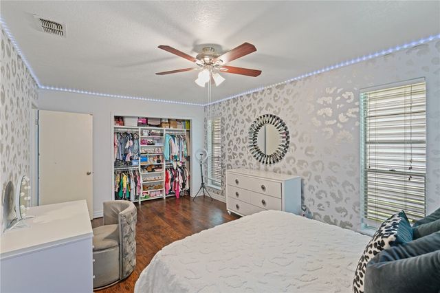 6205 Londonderry Dr, Corpus Christi, TX 78415